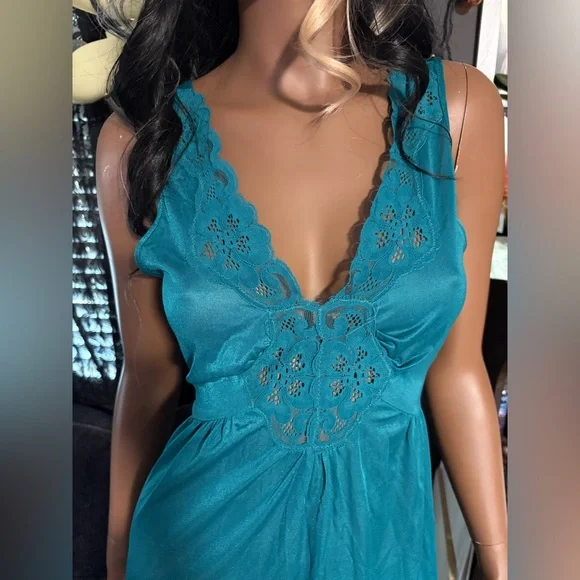 Vintage Intimate Details Turquoise Lace Maxi Slip Dress! - Picture 3 of 11